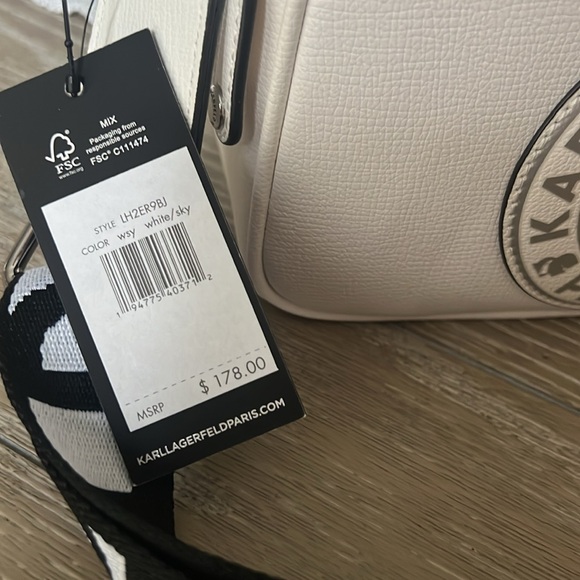 NWT Karl Lagerfeld Paris White Crossbody w/ Guitar Strap Silver Hardware Dustbag - Picture 4 of 10